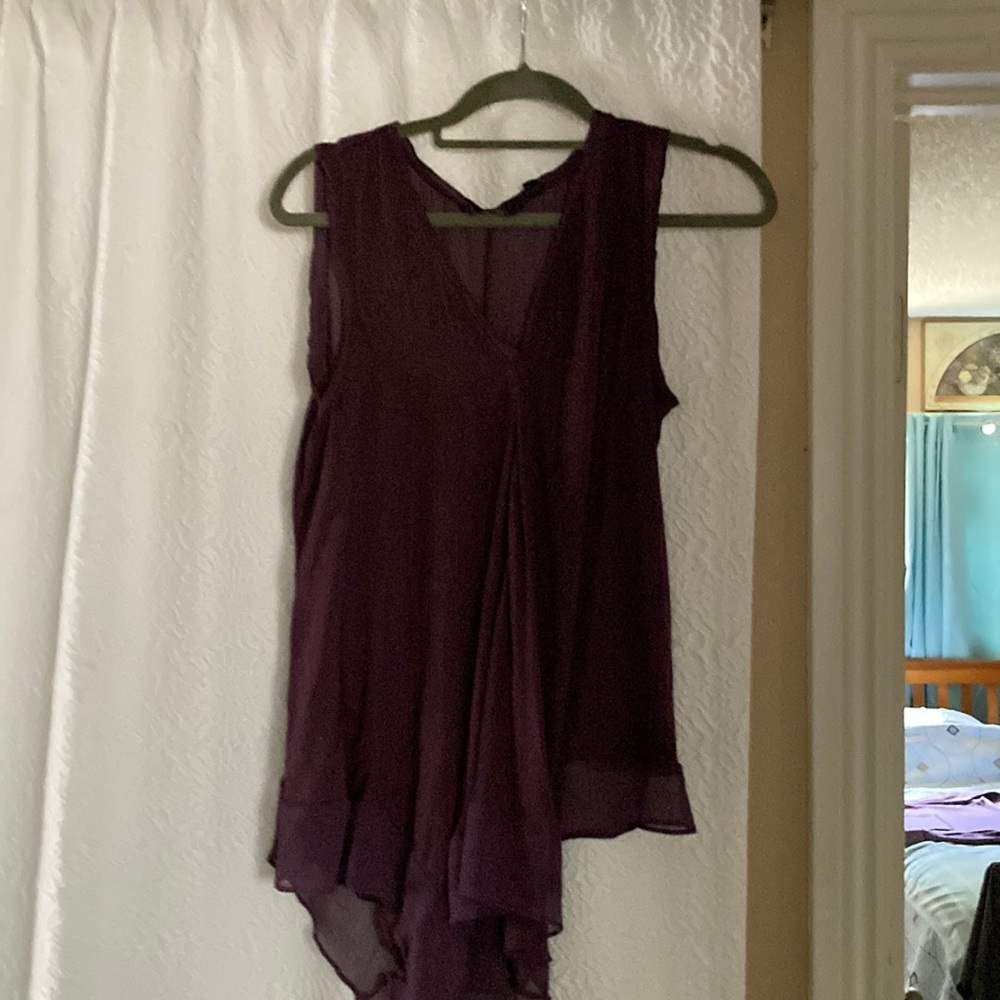 Simply Vera flowing top